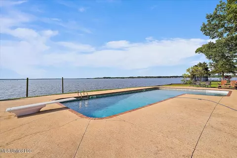 101 Audubon Point Dr, Brandon, MS 39047 photo 4