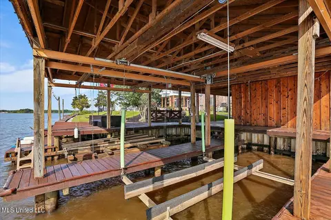 101 Audubon Point Dr, Brandon, MS 39047 photo 36