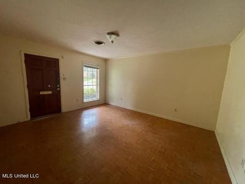 2261 Sloane St, Jackson, MS 39204 photo 3