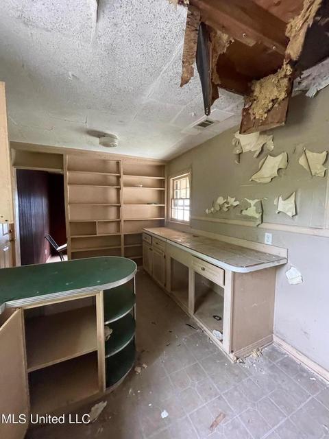 740 Launcelot Rd, Jackson, MS 39206 photo 7