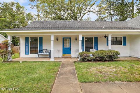 1541 Torrence Dr, Byram, MS 39272 photo 3