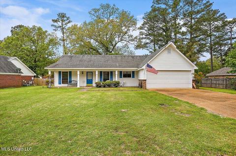 1541 Torrence Dr, Byram, MS 39272 photo 1