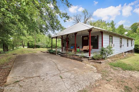 5630 Duke Rd, Utica, MS 39175
