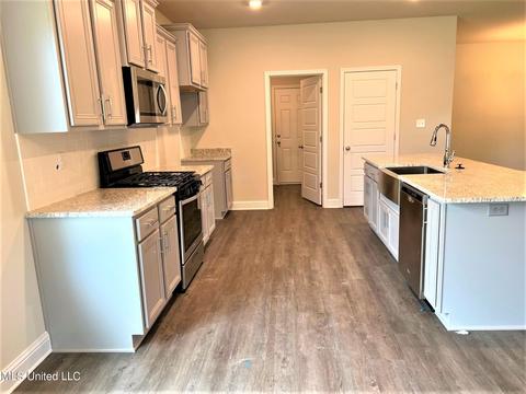 1062 Enclave Cir, Long Beach, MS 39560 photo 7