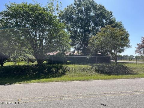 554 City Rd, Perkinston, MS 39573 photo 4
