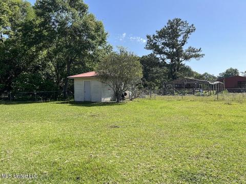 554 City Rd, Perkinston, MS 39573 photo 17