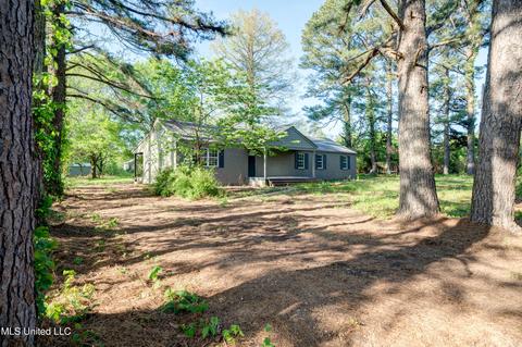 1653 Barr Rd, Coldwater, MS 38618 photo 1