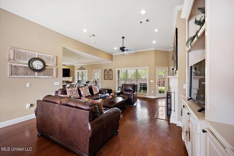 164 Bear Creek Cir, Canton, MS 39046 photo 8