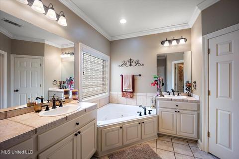164 Bear Creek Cir, Canton, MS 39046 photo 16