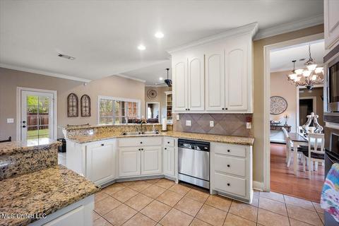 164 Bear Creek Cir, Canton, MS 39046 photo 11
