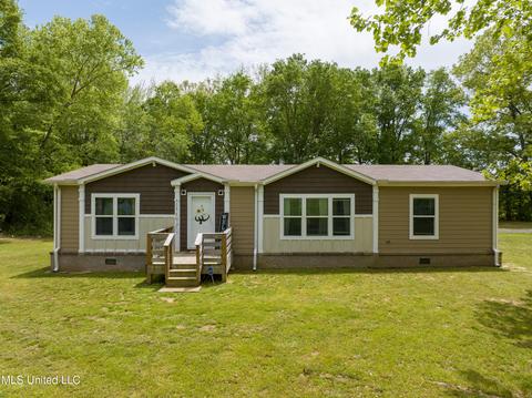 968 Barton Cv, Byhalia, MS 38611