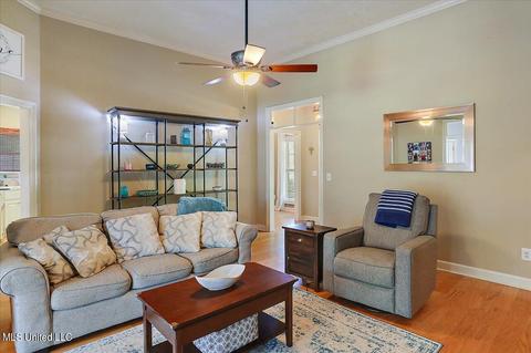 102 Middle Field Dr, Canton, MS 39046 photo 5