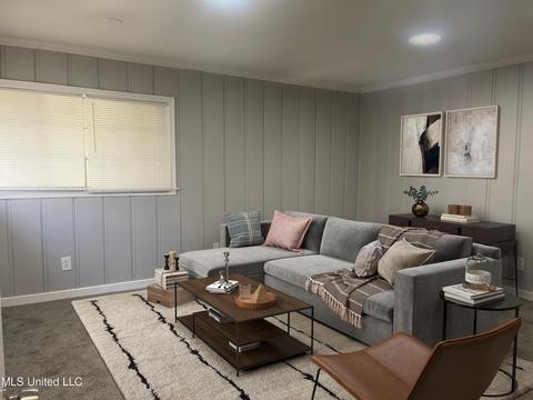 Living - 324 Stillwood Dr, Jackson, MS 39206 photo 3 of 3