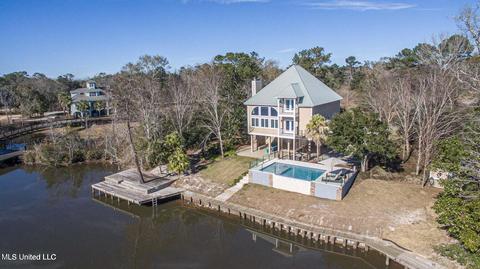 4043 Fox Run Cv, Biloxi, MS 39532