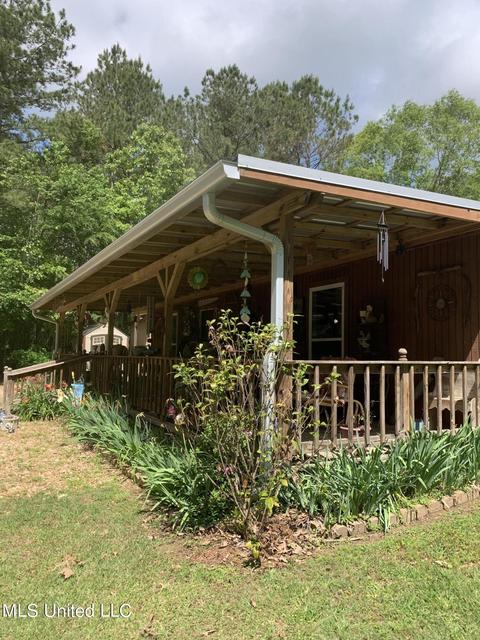 182 Holmes Hollow Ln, Canton, MS 39046
