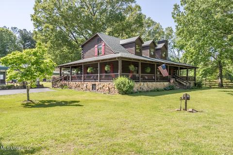 2939 Tulane Rd, Nesbit, MS 38651