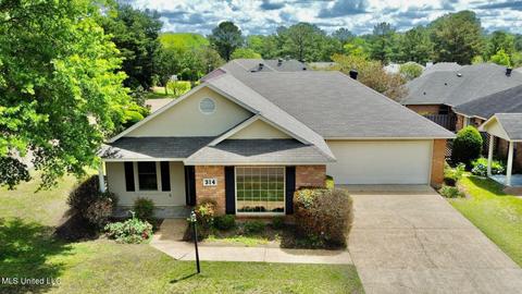 314 Waterfall Way, Clinton, MS 39056 photo 2