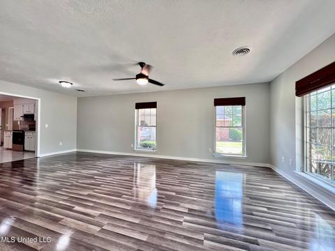 314 Waterfall Way, Clinton, MS 39056 photo 5
