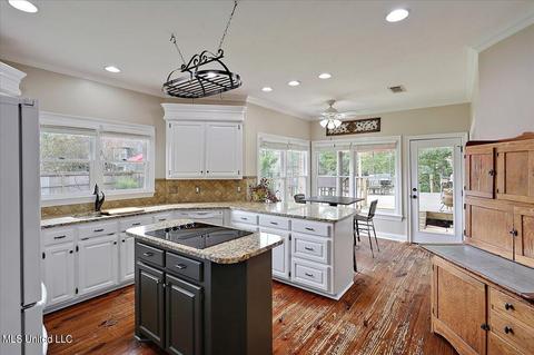 104 Silvertree Xing, Madison, MS 39110 photo 12