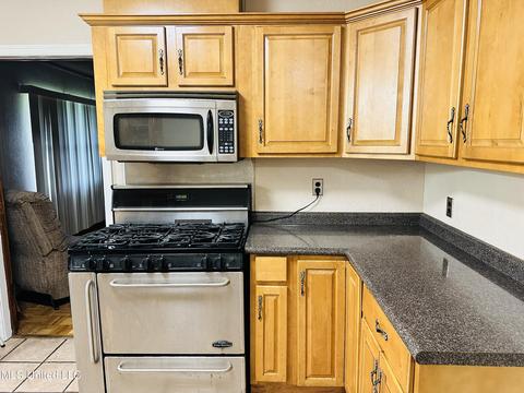 4518 Community Ave, Moss Point, MS 39563 photo 9