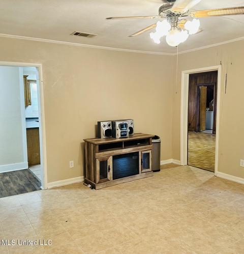 4518 Community Ave, Moss Point, MS 39563 photo 6