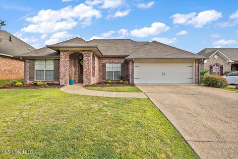 339 Austin Cir, Brandon, MS 39047 photo 1