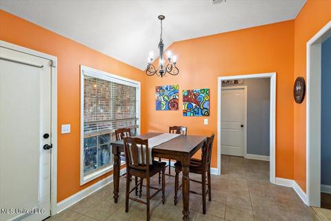 339 Austin Cir, Brandon, MS 39047 photo 10
