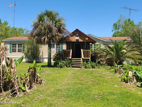 19384 Hartzell Rd, Long Beach, MS 39560