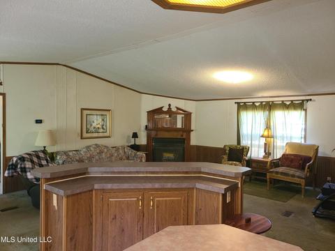 19384 Hartzell Rd, Long Beach, MS 39560 photo 4