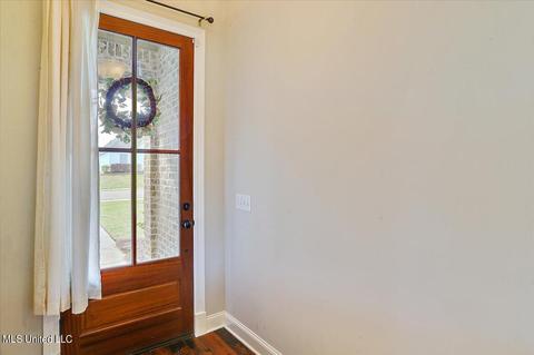 219 Buttonwood Ln, Canton, MS 39046 photo 4