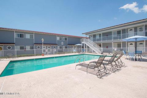 1664 Beach Blvd #127, Biloxi, MS 39531