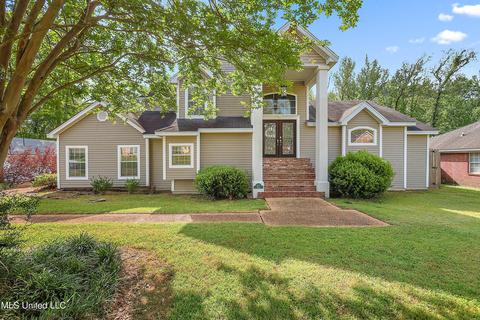 600 Treeline Dr, Brandon, MS 39042