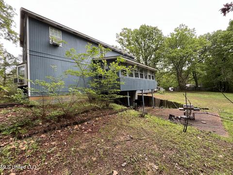 44 County Road 517, Como, MS 38619 photo 11