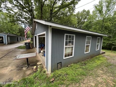 44 County Road 517, Como, MS 38619 photo 65