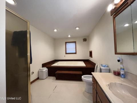 44 County Road 517, Como, MS 38619 photo 34