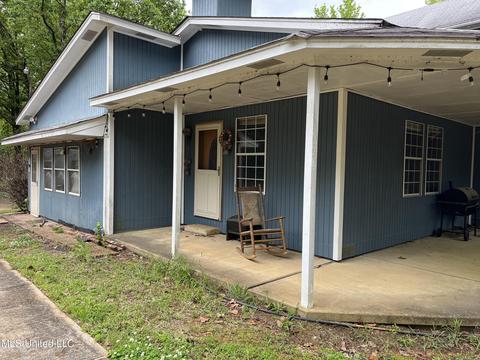 44 County Road 517, Como, MS 38619 photo 6