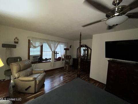 44 County Road 517, Como, MS 38619 photo 29