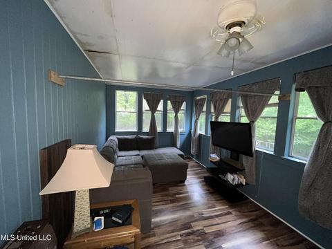 44 County Road 517, Como, MS 38619 photo 39