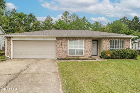 10542 Steeplechase Dr, Gulfport, MS 39503