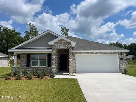 1058 Enclave Cir, Long Beach, MS 39560 photo 1