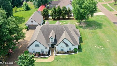 1917 Trapper Dr, Hernando, MS 38632