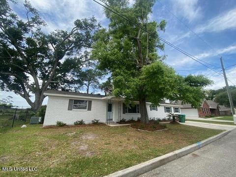 235 Venetian Gdns, Gulfport, MS 39507