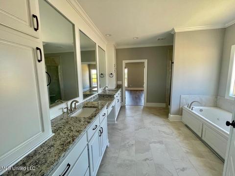 225 Baleigh Dr, Canton, MS 39046 photo 17