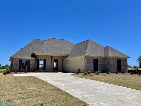 225 Baleigh Dr, Canton, MS 39046 photo 2