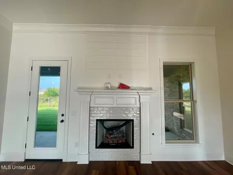 216 Baleigh Dr, Canton, MS 39046 photo 6