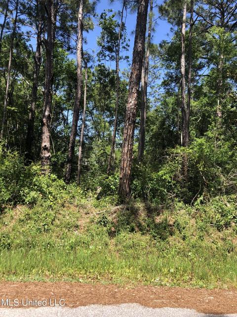 Plum Street, Ocean Springs, MS 39564