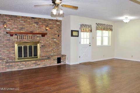 119 Bonnett Ln, Lucedale, MS 39452 photo 10