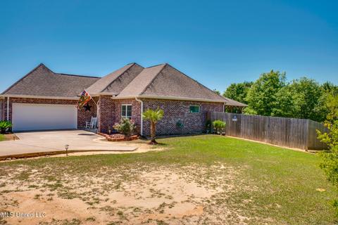 53 Trace Dr, Mchenry, MS 39561 photo 4