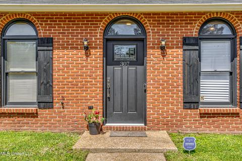 307 Northtown Dr, Jackson, MS 39211 photo 5