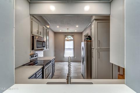 307 Northtown Dr, Jackson, MS 39211 photo 12